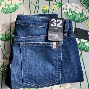 Joe’s Jeans Icon Clean Hem Skinny Jeans